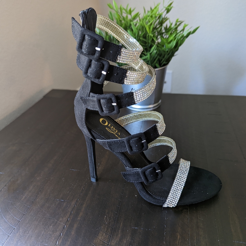Black Heel with Rhinestone Design - Picture 2 of 9